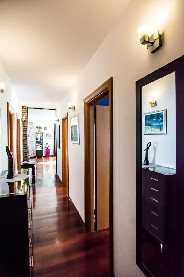 Luxury Apartment Julija Split Exterior photo